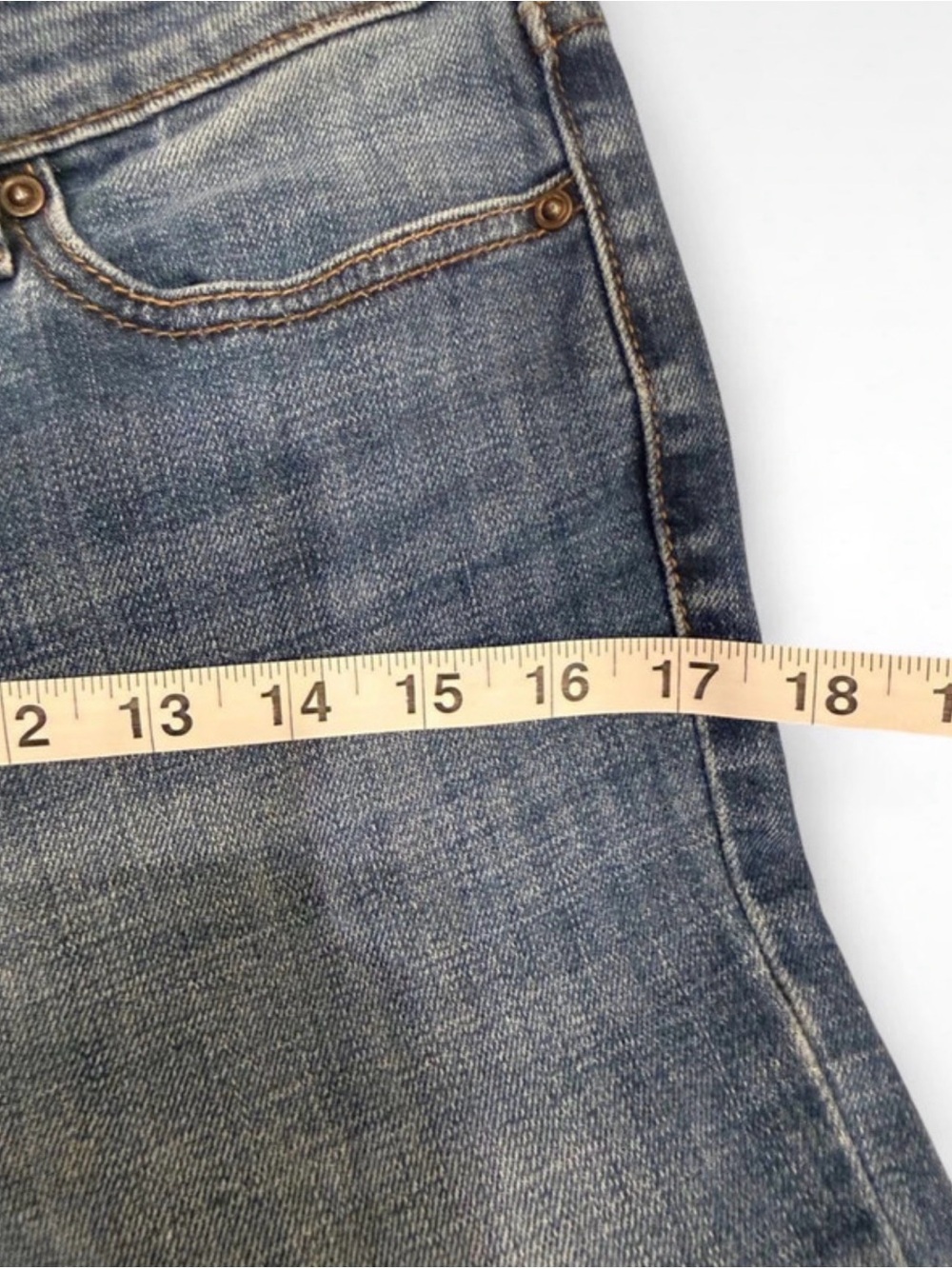 Y2K Levi's low rise Demi Curve Classic Stretch Denim Jean - Picture 8 of 8